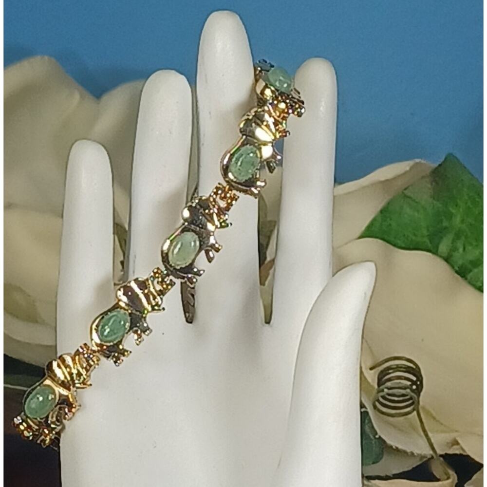 Vintage Elephant Bracelet Healing Magnetic Green Stones Beautiful Goldentone Fun